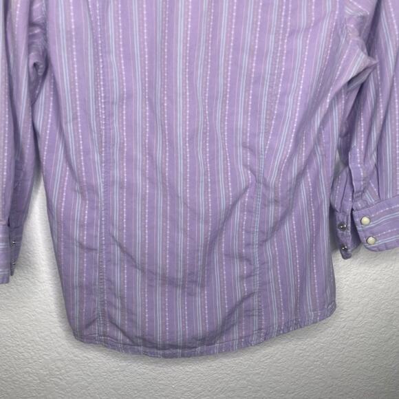 The North Face Womens Top Size M Light Purple Button Down 3/4 Sleeve Shirt - Picture 14 of 15